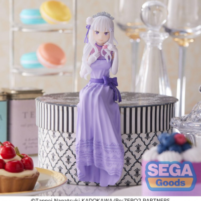 Emilia Dressed-Up Party PM Perching Figure